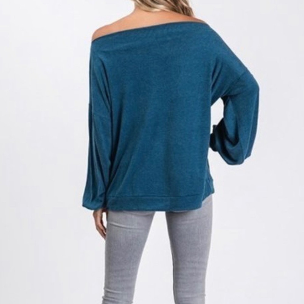 ✨LAST ONE!✨ The Faith Top - Picture 6 of 8